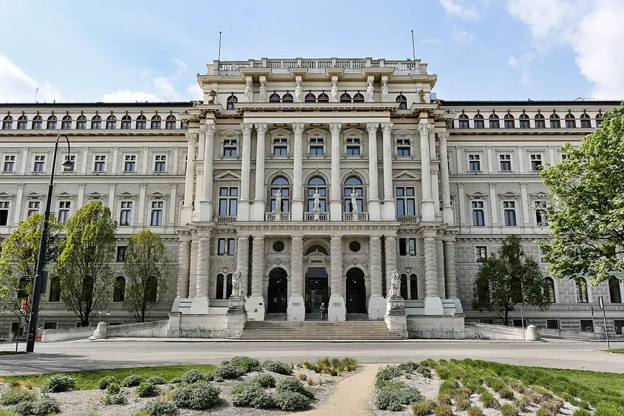 029 | 2017 | Wien | Justizpalast | © carsten riede fotografie