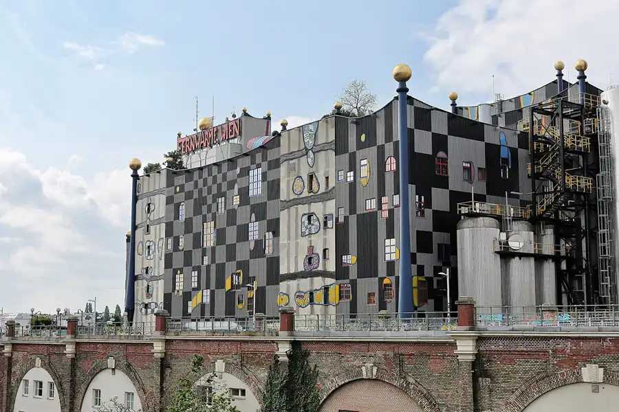 043 | 2017 | Wien | Müllverbrennungsanlage Spittelau | © carsten riede fotografie