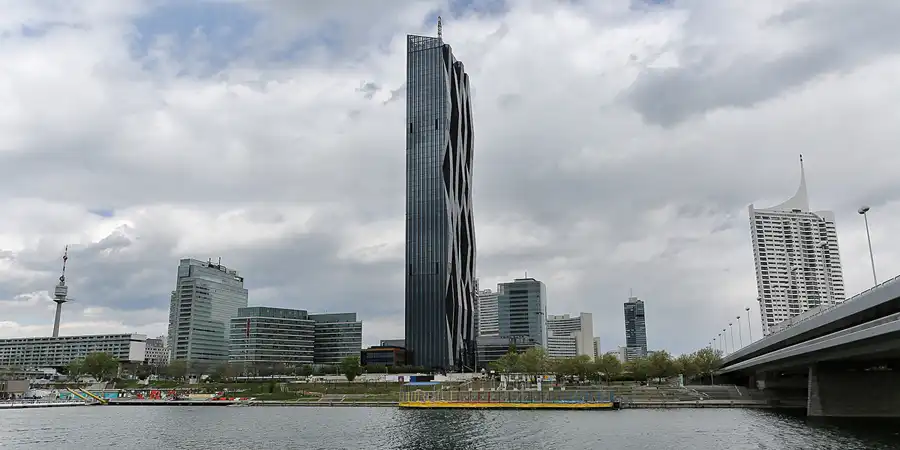 225 | 2017 | Wien | Donaucity | © carsten riede fotografie