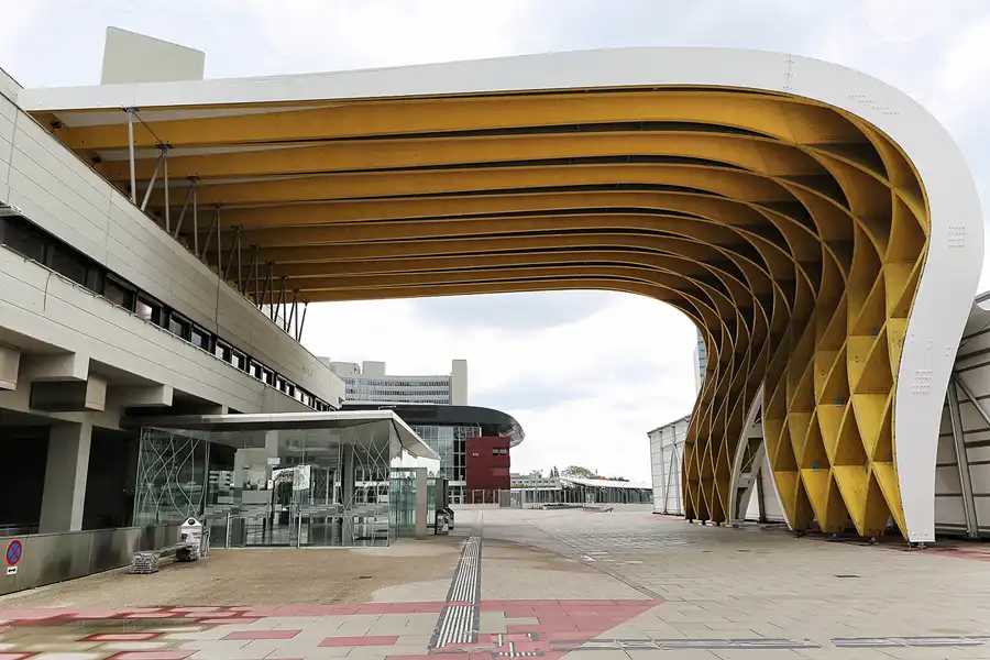 228 | 2017 | Wien | Donaucity | © carsten riede fotografie