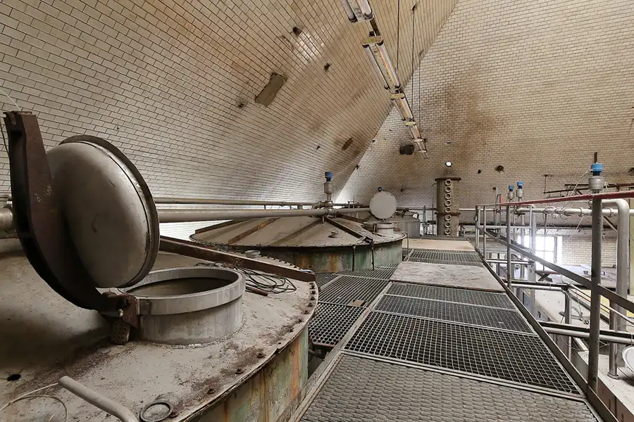 022 | 2017 | Görlitz | VEB Bramsch – Betriebsteil Backhefe Görlitz | © carsten riede fotografie