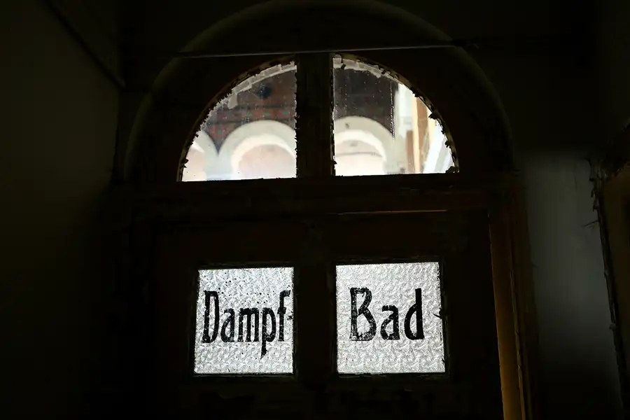 004 | 2017 | Görlitz | Freisebad | © carsten riede fotografie