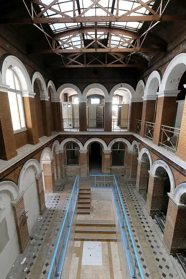 013 | 2017 | Görlitz | Freisebad | © carsten riede fotografie