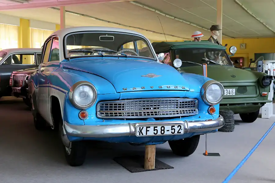 002 | 2017 | Benneckenstein | Ostdeutsches Fahrzeugmuseum | © carsten riede fotografie