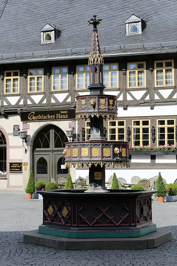 090 | 2017 | Wernigerode | Wohltäterbrunnen | © carsten riede fotografie