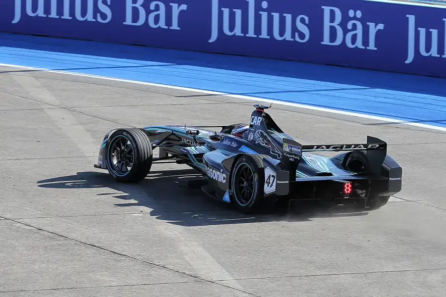 034 | 2017 | Berlin | Jaguar I-Type 1 | Panasonic Jaguar Racing | Adam Carroll | © carsten riede fotografie