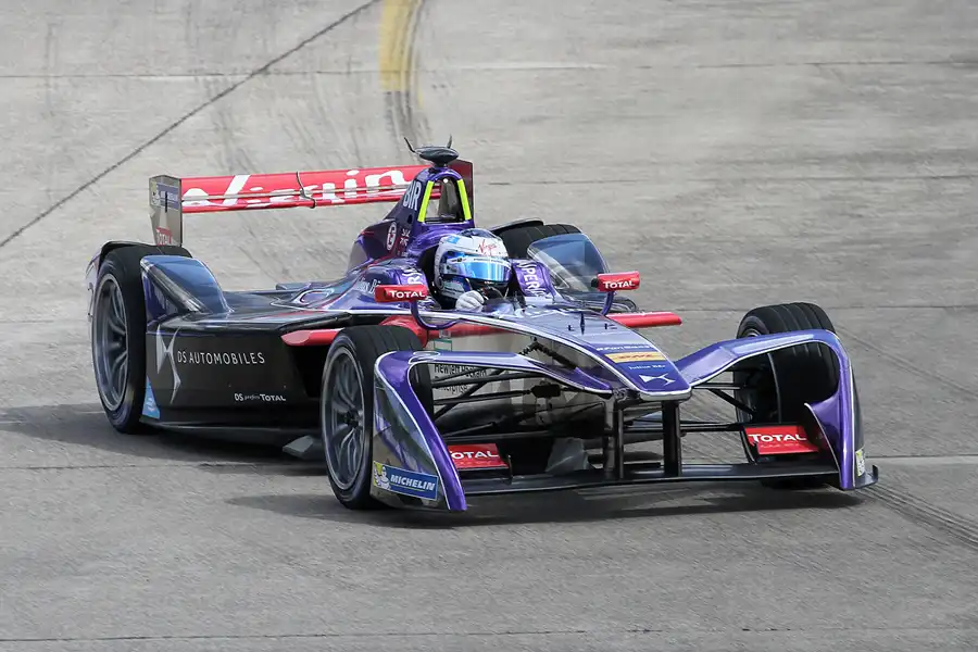 119 | 2017 | Berlin | Virgin DSV-02 | DS Virgin Racing | Sam Bird | © carsten riede fotografie