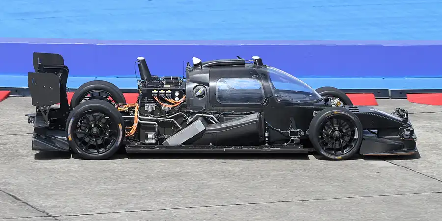 147 | 2017 | Berlin | Tempelhof Field – Roborace | © carsten riede fotografie