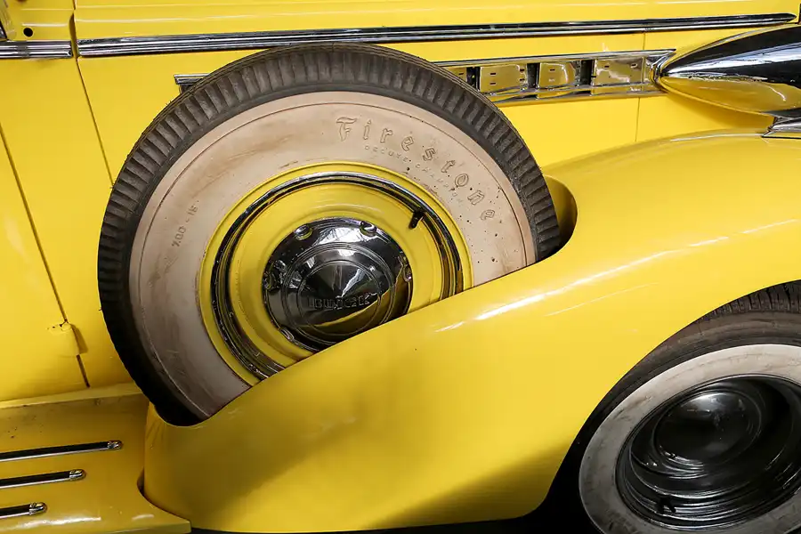 006 | 2017 | Berlin | Classic Remise | © carsten riede fotografie