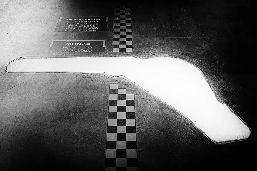 038 | 2017 | Berlin | Classic Remise | © carsten riede fotografie