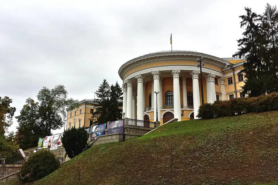 071 | 2017 | Kyiv | Maidan Nezalezhnosti | © carsten riede fotografie