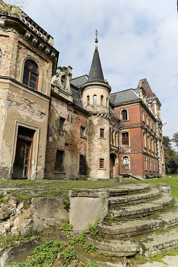 003 | 2017 | Krowiarki | Schloss Polnisch Krawarn | © carsten riede fotografie
