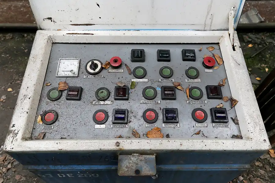 004 | 2017 | Bytom | Oberschlesische Schmalspurbahn – Reparaturwerkstätten | © carsten riede fotografie