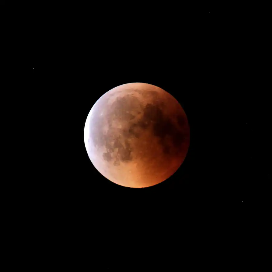 036 | 2018 | Berlin | Totale Mondfinsternis – 27.07.2017 – 23:15 Uhr | © carsten riede fotografie