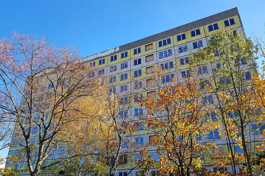 117 | 2018 | Berlin | Kniprodestrasse | © carsten riede fotografie