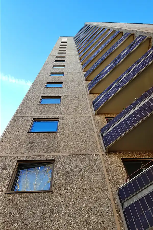 119 | 2018 | Berlin | Storkower Strasse | © carsten riede fotografie