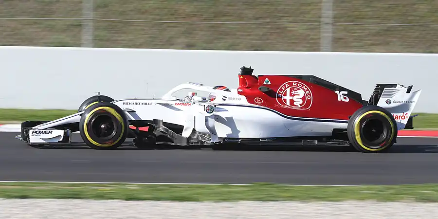 104 | 2018 | Barcelona | Sauber-Ferrari C37 | Charles Leclerc | © carsten riede fotografie