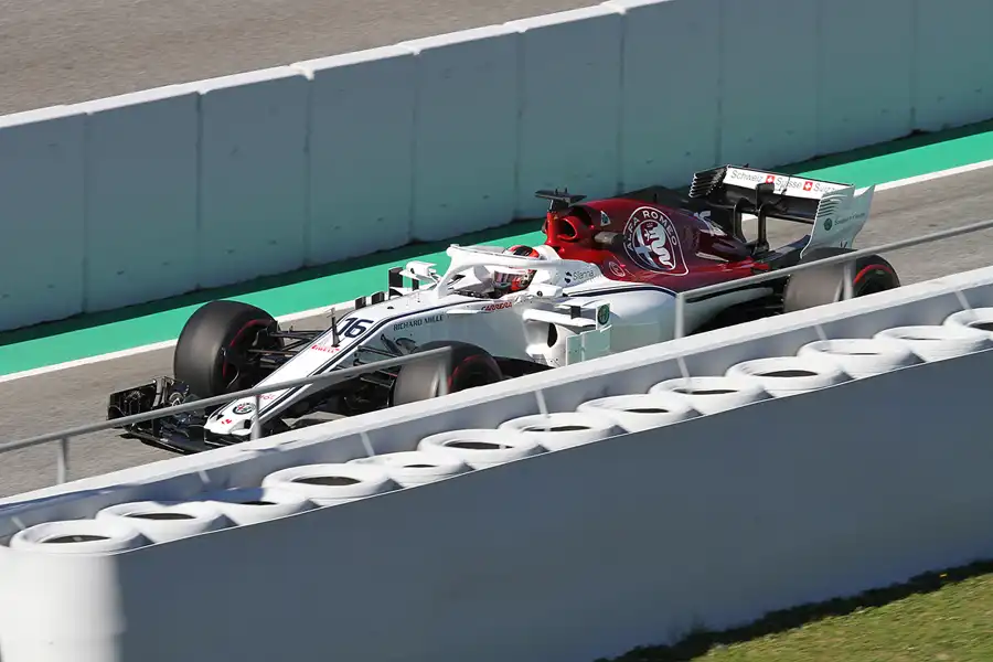 237 | 2018 | Barcelona | Sauber-Ferrari C37 | Charles Leclerc | © carsten riede fotografie