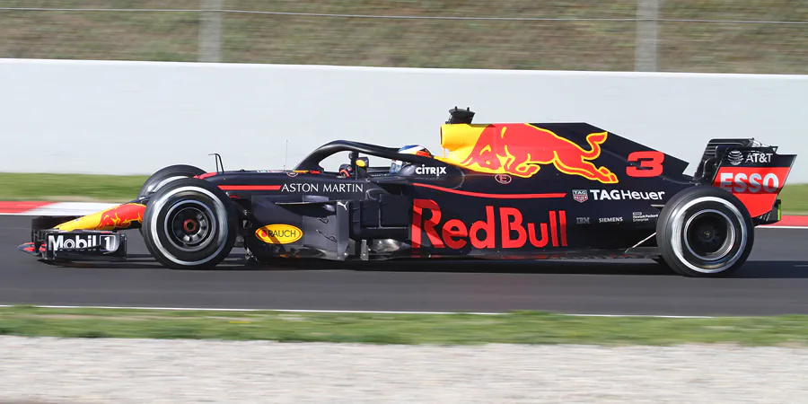 090 | 2018 | Barcelona | Red Bull-TAG Heuer RB14 | Daniel Ricciardo | © carsten riede fotografie