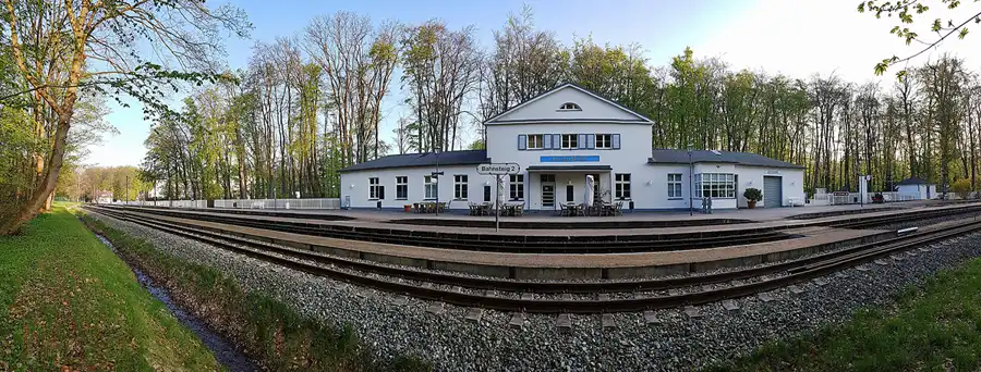 074 | 2018 | Heiligendamm | Bahnhof | © carsten riede fotografie