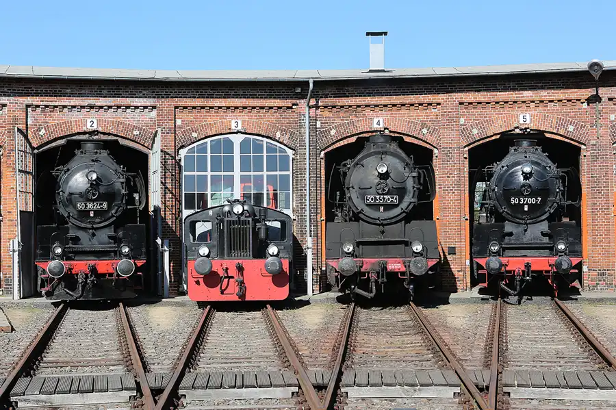 001 | 2018 | Wittenberge | Bahnbetriebswerk Wittenberge – Historischer Lokschuppen | © carsten riede fotografie