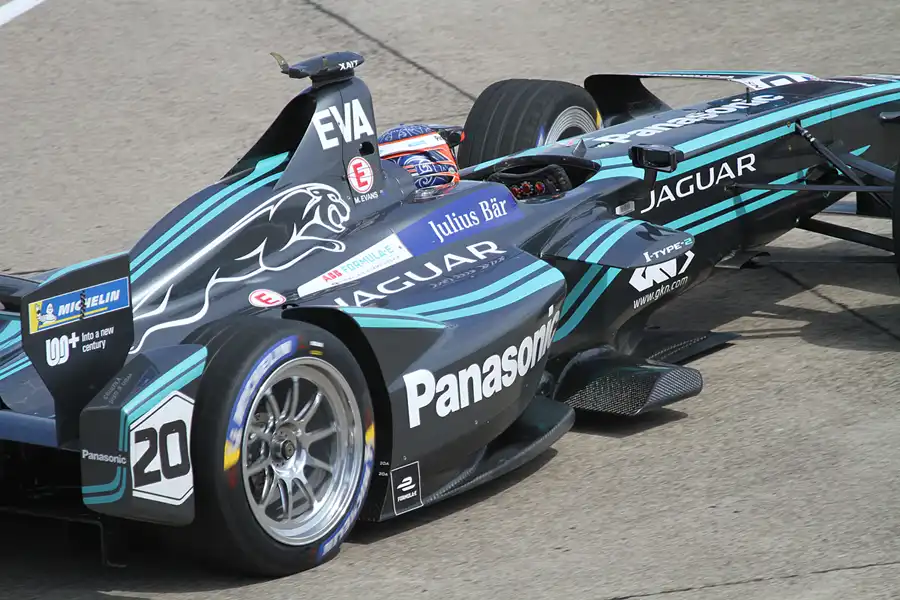 039 | 2018 | Berlin | Jaguar I-Type II | Panasonic Jaguar Racing | Mitch Evans | © carsten riede fotografie