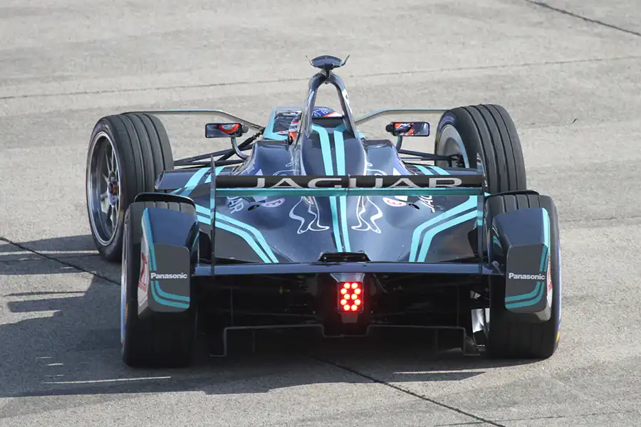 040 | 2018 | Berlin | Jaguar I-Type II | Panasonic Jaguar Racing | Mitch Evans | © carsten riede fotografie