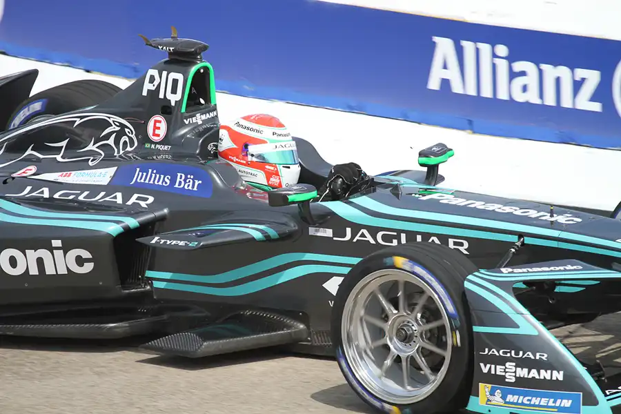 043 | 2018 | Berlin | Jaguar I-Type II | Panasonic Jaguar Racing | Nelson Piquet jr. | © carsten riede fotografie