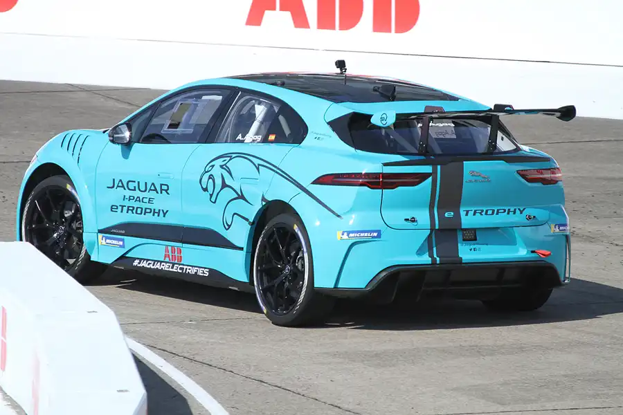 110 | 2018 | Berlin | Tempelhof Field – Jaguar I-PACE eTROPHY | © carsten riede fotografie