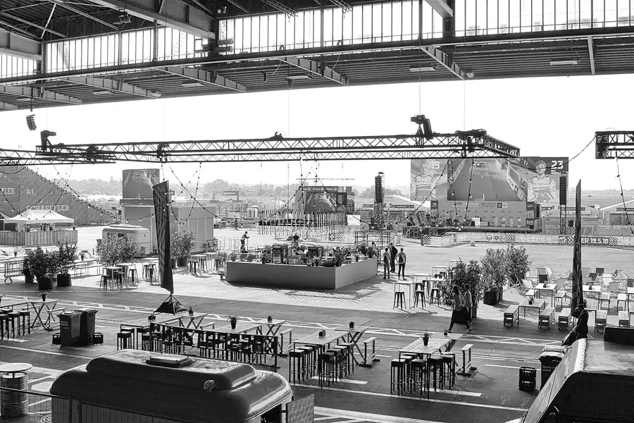 132 | 2018 | Berlin | Tempelhof Field | © carsten riede fotografie