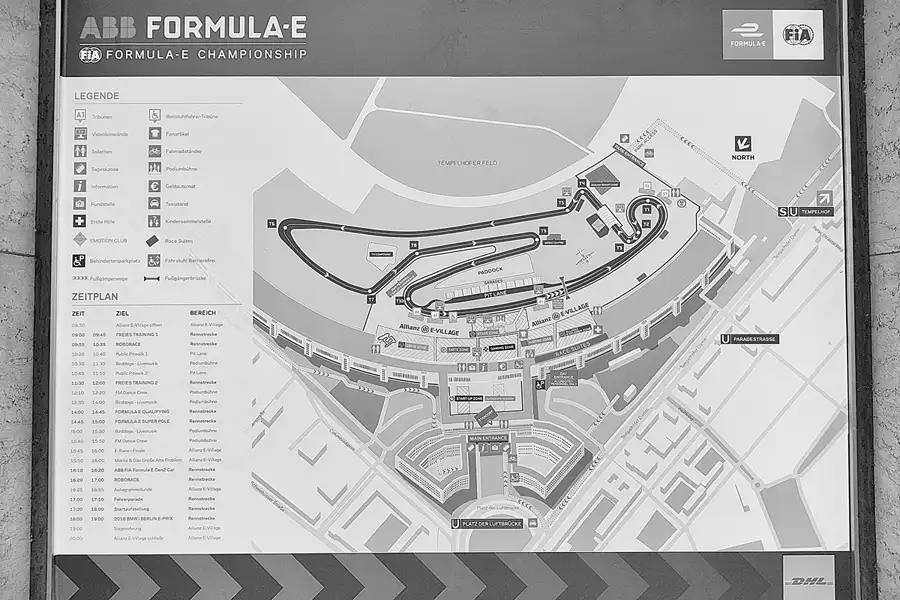 137 | 2018 | Berlin | Tempelhof Field | © carsten riede fotografie