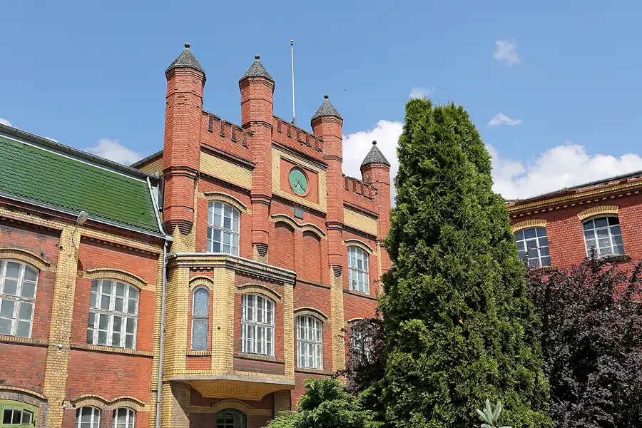 002 | 2018 | Piensk | Glashüttenwerk Lucyna | © carsten riede fotografie