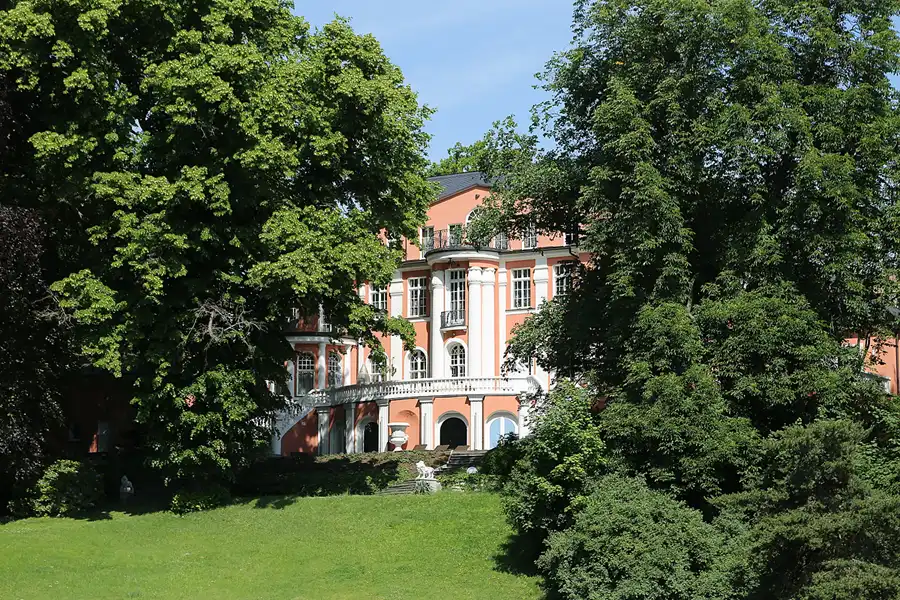 002 | 2018 | Berlin | © carsten riede fotografie