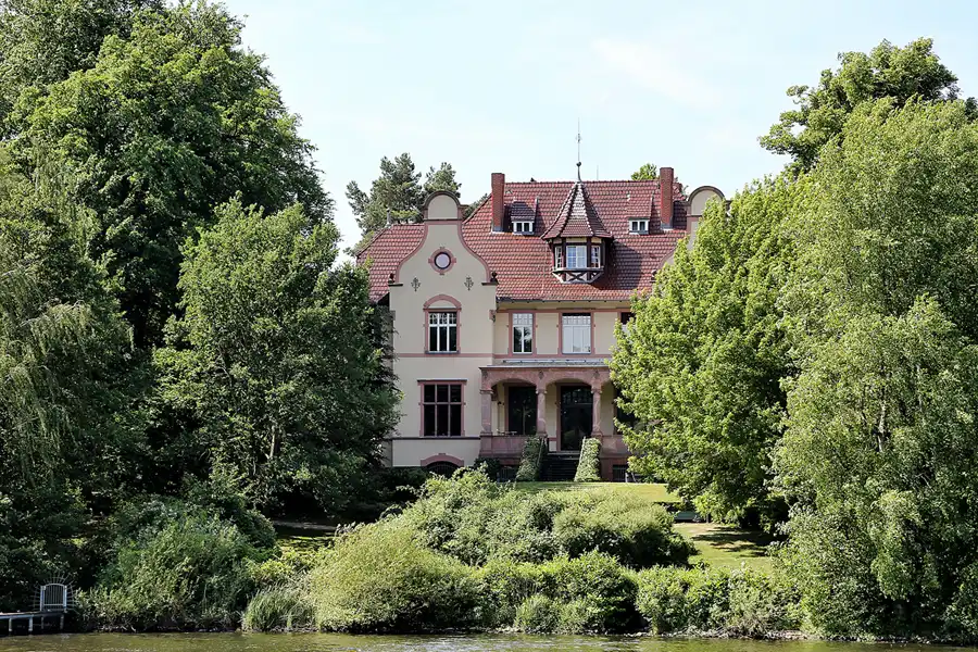 012 | 2018 | Berlin | © carsten riede fotografie