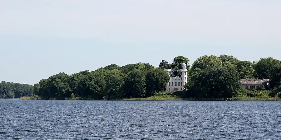 029 | 2018 | Berlin | Pfaueninsel – Schloss auf der Pfaueninsel | © carsten riede fotografie