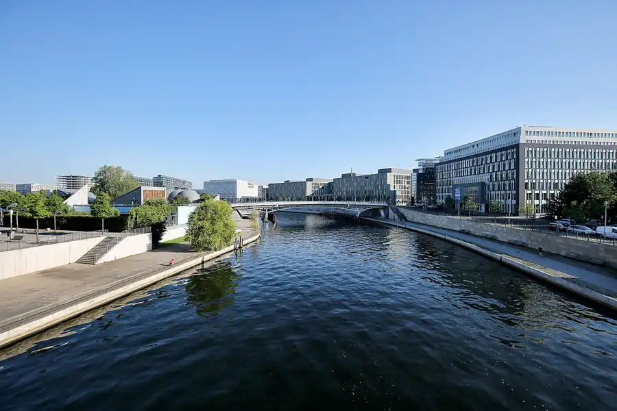 031 | 2018 | Berlin | Regierungsviertel | © carsten riede fotografie