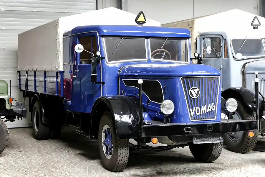 001 | 2018 | Hartmannsdorf | Sächsisches Nutzfahrzeugmuseum | © carsten riede fotografie