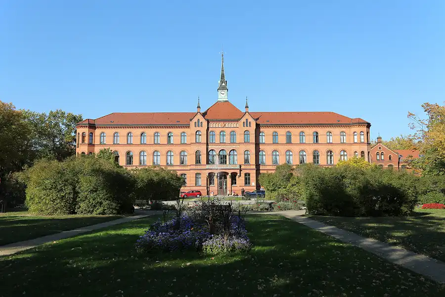 001 | 2018 | Berlin | Königin Elisabeth Herzberge | © carsten riede fotografie