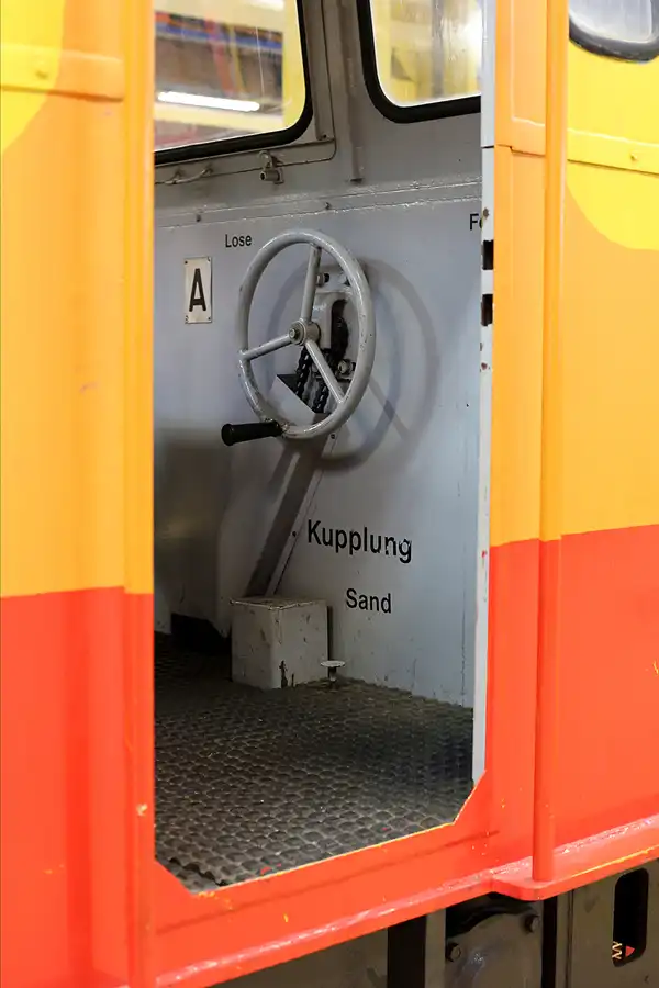 002 | 2018 | Berlin | DB Netz AG – Maschinenpool – Werkstatt Berlin-Grunewald | © carsten riede fotografie