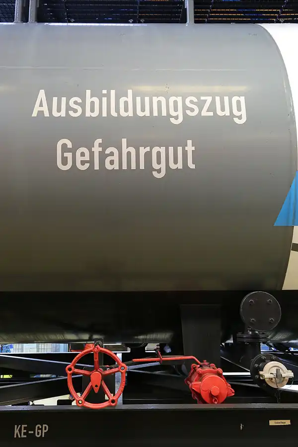 014 | 2018 | Berlin | DB Netz AG – Maschinenpool – Werkstatt Berlin-Grunewald | © carsten riede fotografie