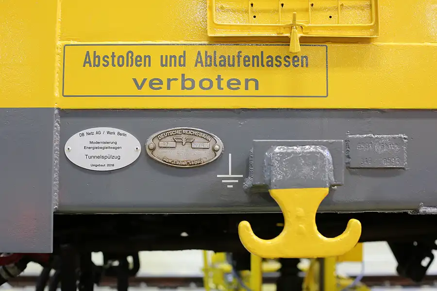 032 | 2018 | Berlin | DB Netz AG – Maschinenpool – Werkstatt Berlin-Grunewald | © carsten riede fotografie