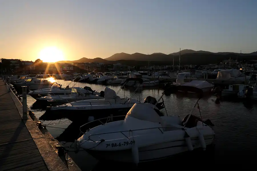 034 | 2019 | Llanca | © carsten riede fotografie