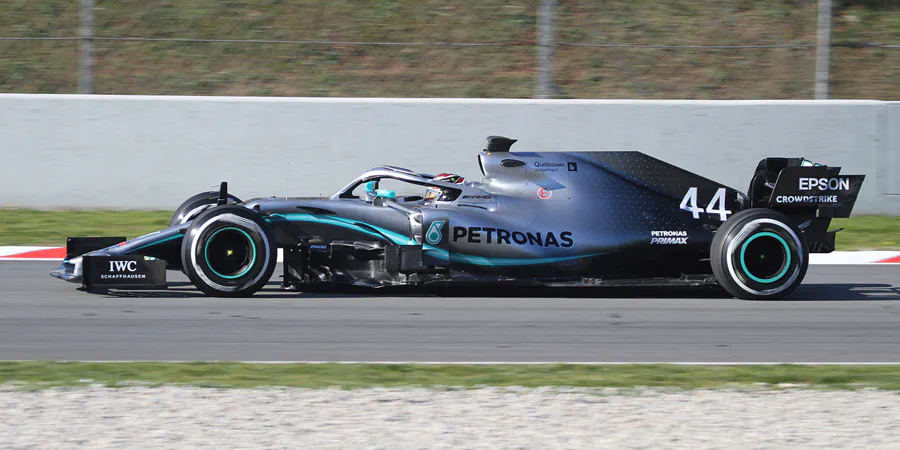 107 | 2019 | Barcelona | Mercedes-AMG F1 W10 EQ Power+ | Lewis Hamilton | © carsten riede fotografie