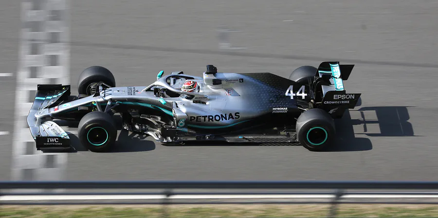 261 | 2019 | Barcelona | Mercedes-AMG F1 W10 EQ Power+ | Lewis Hamilton | © carsten riede fotografie