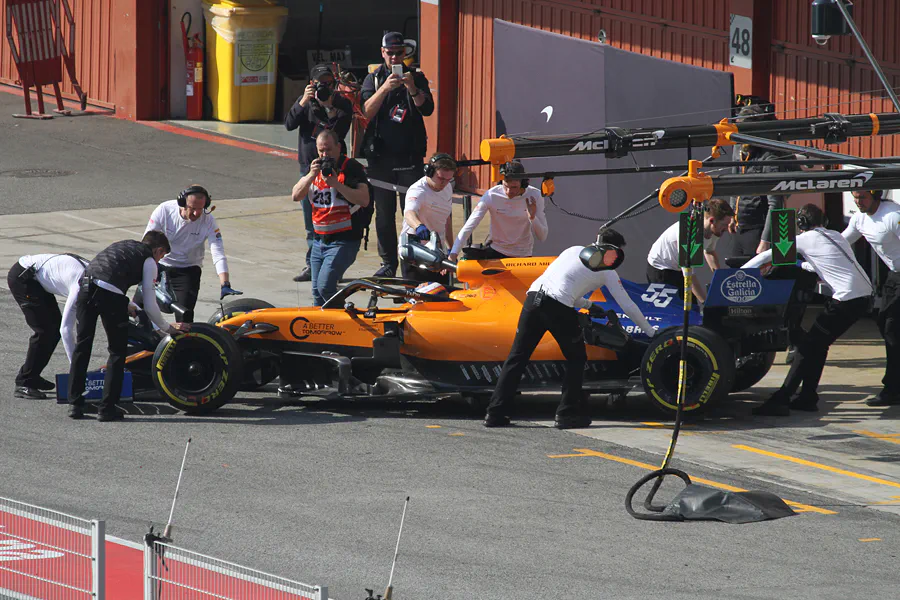310 | 2019 | Barcelona | McLaren-Renault MCL34 | Carlos Sainz jr. | © carsten riede fotografie