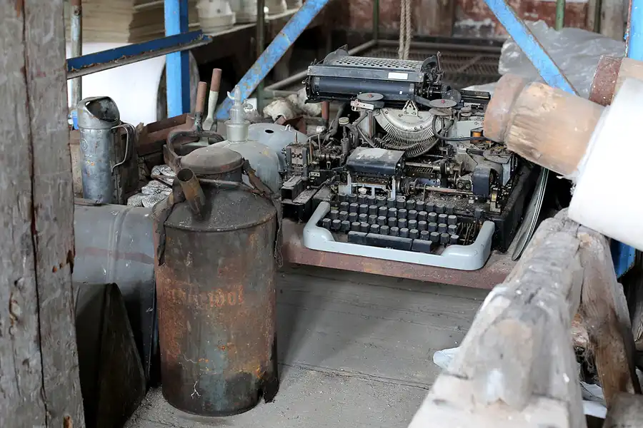 008 | 2019 | Hohenofen | VEB Feinpapierfabriken Neu Kaliss – Werk Hohenofen | Patent Papierfabrik | © carsten riede fotografie