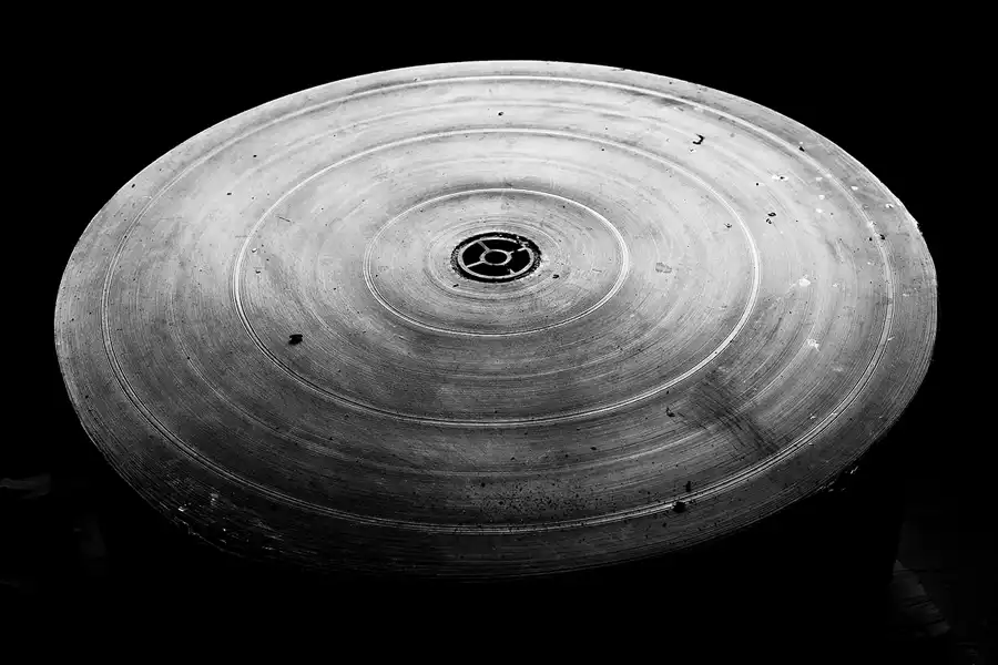 011 | 2019 | Hohenofen | VEB Feinpapierfabriken Neu Kaliss – Werk Hohenofen | Patent Papierfabrik | © carsten riede fotografie