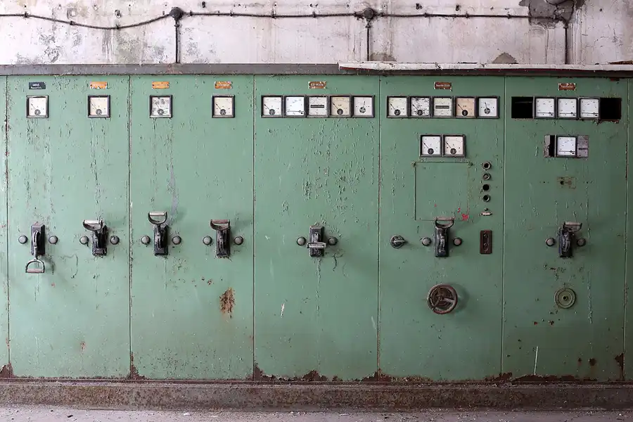 069 | 2019 | Hohenofen | VEB Feinpapierfabriken Neu Kaliss – Werk Hohenofen | Patent Papierfabrik | © carsten riede fotografie