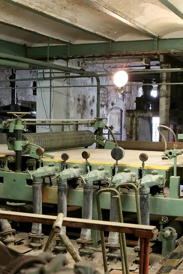 135 | 2019 | Hohenofen | VEB Feinpapierfabriken Neu Kaliss – Werk Hohenofen | Patent Papierfabrik | © carsten riede fotografie