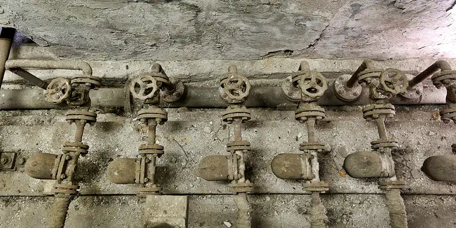 140 | 2019 | Hohenofen | VEB Feinpapierfabriken Neu Kaliss – Werk Hohenofen | Patent Papierfabrik | © carsten riede fotografie